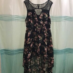 Flowing and light floral dress